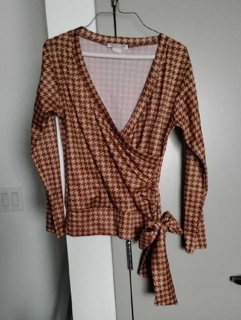 Brown Houndstooth Wrap Glitter Blouse with Tie